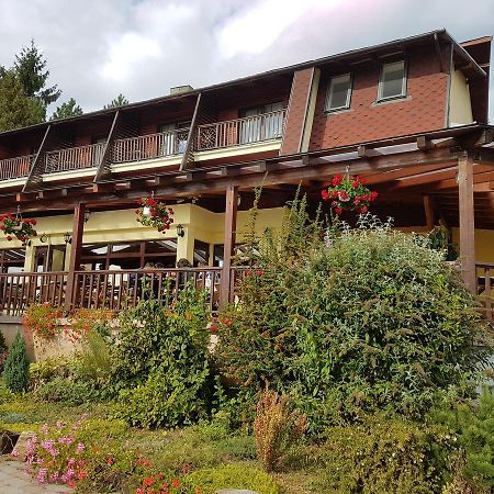 Gilău Complex Turistic Milenium מראה חיצוני תמונה